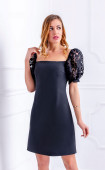 Дантелена къса черна рокля ⭐ Елегантна рокля с буфан ръкав