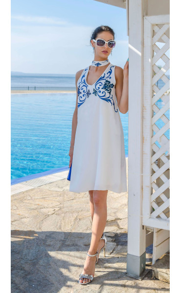 бели до коляното Летни рокли ⭐ Бяла лятна рокля с морски принт