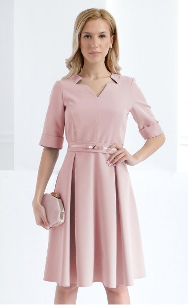 Elegant Light Pink Formal Dress with Flared Silhouette